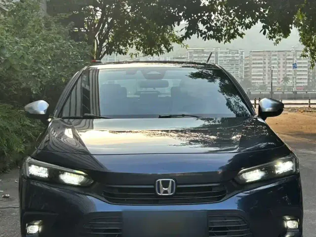 Honda Civic — Фото автомобиля 11