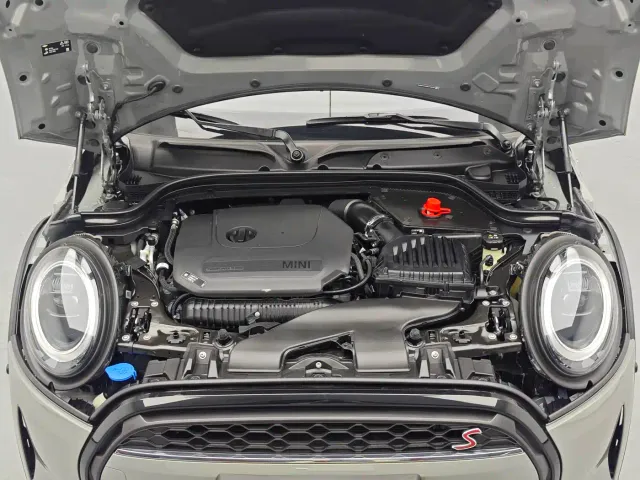 MINI Hatch — Фото автомобиля 15