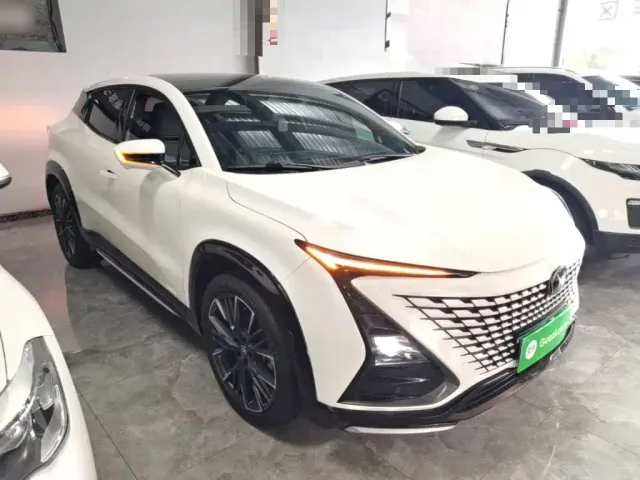Changan UNI-T — Фото автомобиля 3