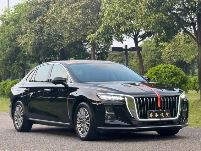 Hongqi H5 — Фото автомобиля 3