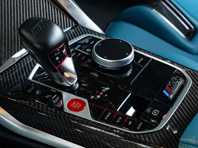 BMW M4 — Фото автомобиля 21