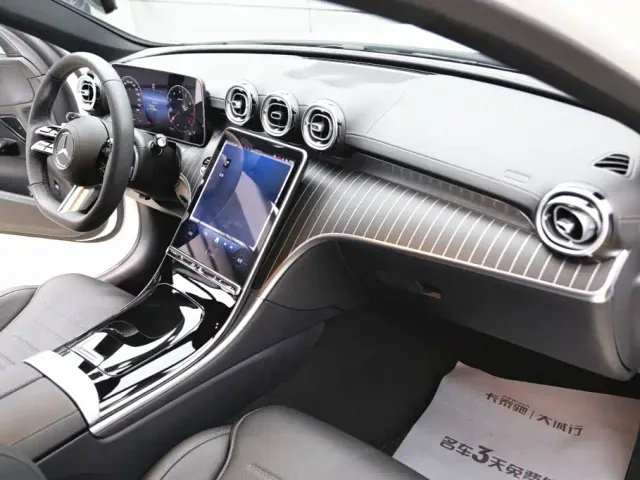 Mercedes-Benz C-Class — Фото автомобиля 21