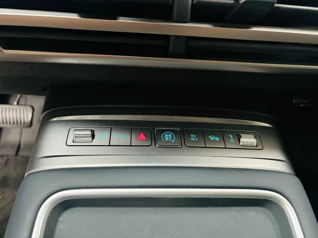 BYD FangChengBao Titanium 7 — Фото автомобиля 14