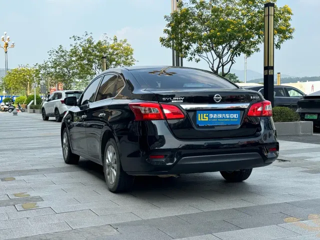 Nissan Sylphy — Фото автомобиля 4