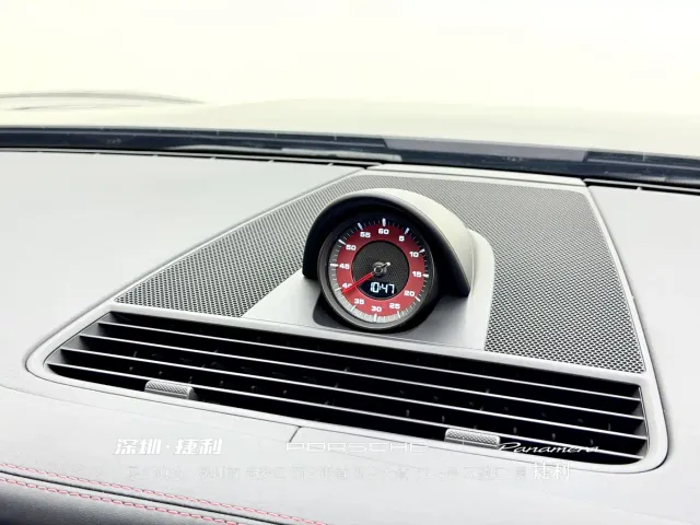 Porsche Panamera — Фото автомобиля 27
