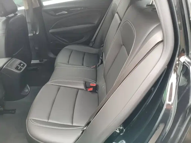 Buick Regal — Фото автомобиля 16
