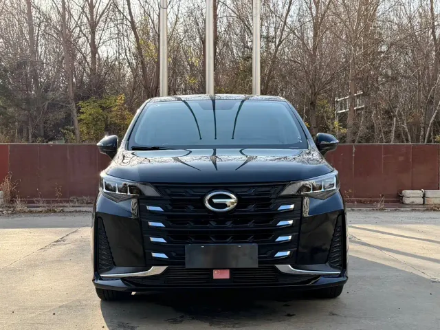 GAC Trumpchi M6 — Фото автомобиля 2
