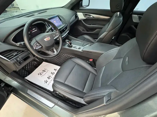 Cadillac CT5 — Фото автомобиля 18