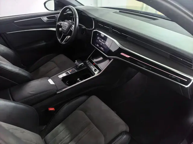 Audi A6L — Фото автомобиля 9