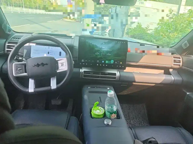 BYD FangChengBao Titanium 7 — Фото автомобиля 12