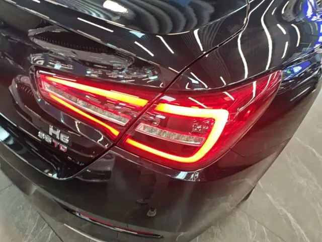 Hongqi H5 — Фото автомобиля 7