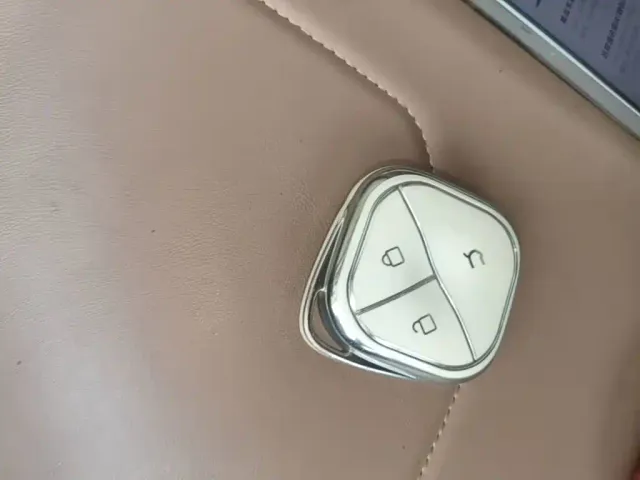 Wuling Hongguang Mini EV — Фото автомобиля 8