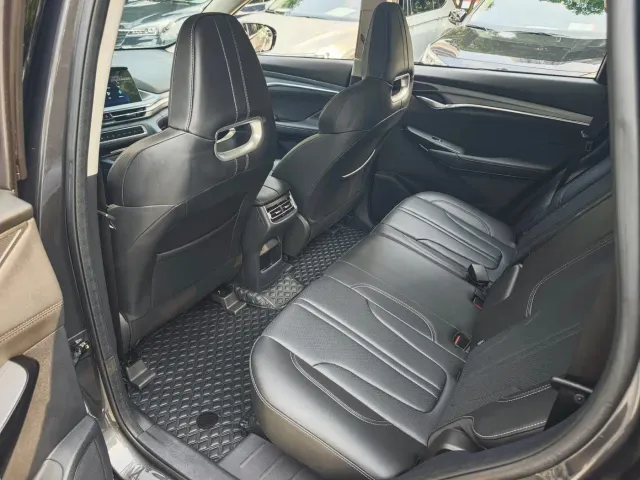 Changan Changan CS75 PLUS 2022 1.5T Automatic Luxury — Фото автомобиля 10