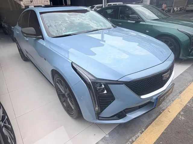 Cadillac CT5 — Фото автомобиля 3