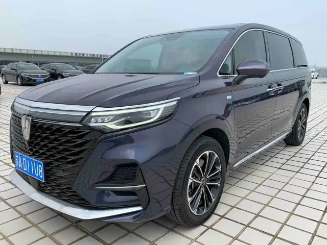 Фотография автомобиля — Roewe iMAX8