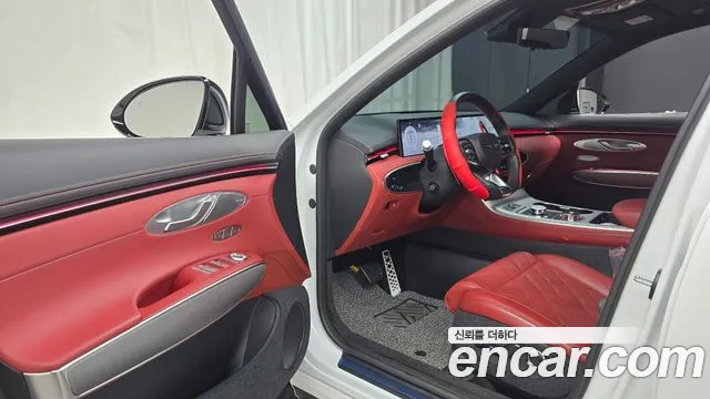 Genesis GV70 2.5T Бензин AWD — Фото автомобиля 9