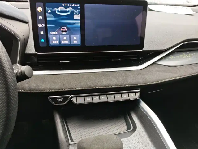 Geely Xingrui — Фото автомобиля 8