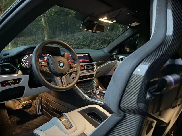 BMW M4 — Фото автомобиля 5