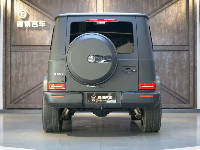 Mercedes-Benz G-Class — Фото автомобиля 2