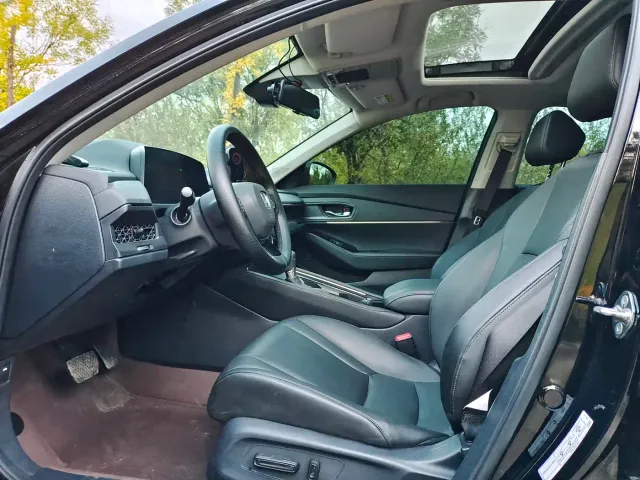Honda Accord — Фото автомобиля 7