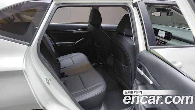Kia Seltos Бензин 1.6 турбо 2WD — Фото автомобиля 13