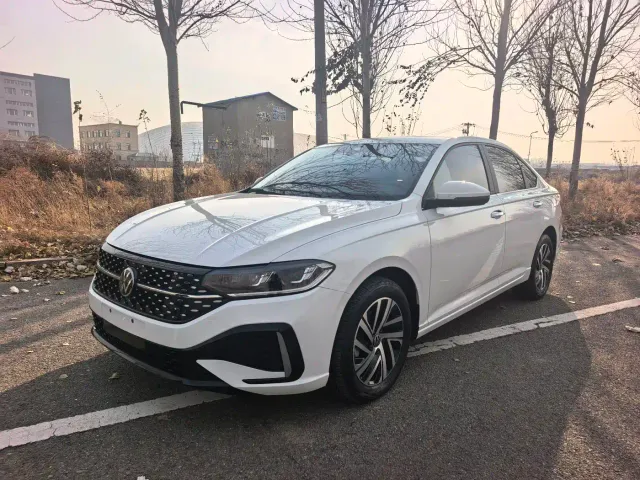 Фотография автомобиля — Volkswagen Lavida