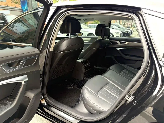 Audi A6L — Фото автомобиля 6