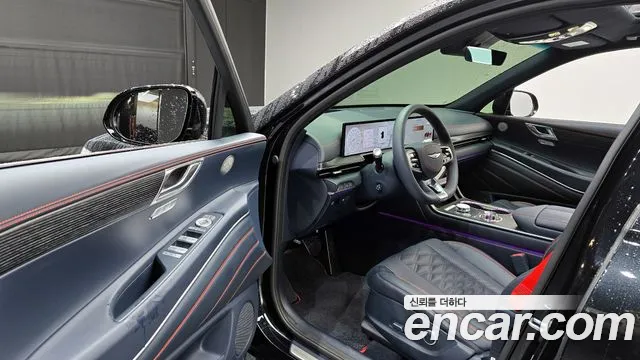 Genesis GV80 — Фото автомобиля 11
