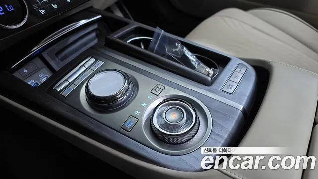 Genesis G80 RG3 — Фото автомобиля 8