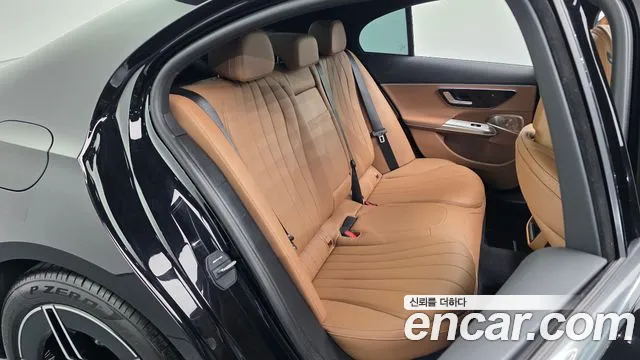 Mercedes-Benz E-Class E-класс W214 — Фото автомобиля 10