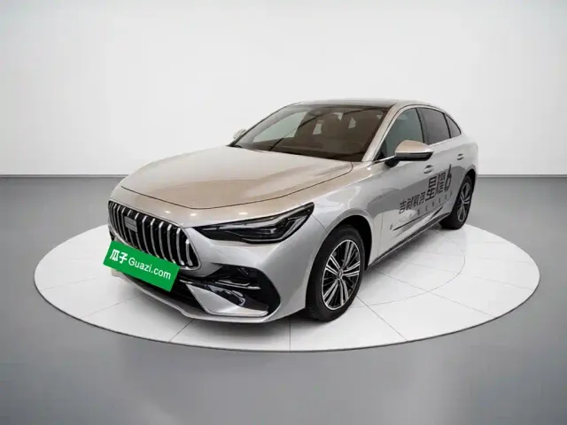 Фотография автомобиля — Geely Galaxy Stellar 6