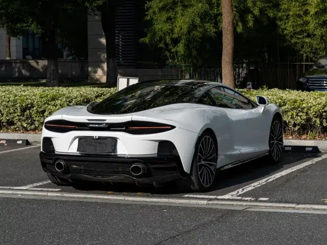 McLaren GT — Фото автомобиля 4