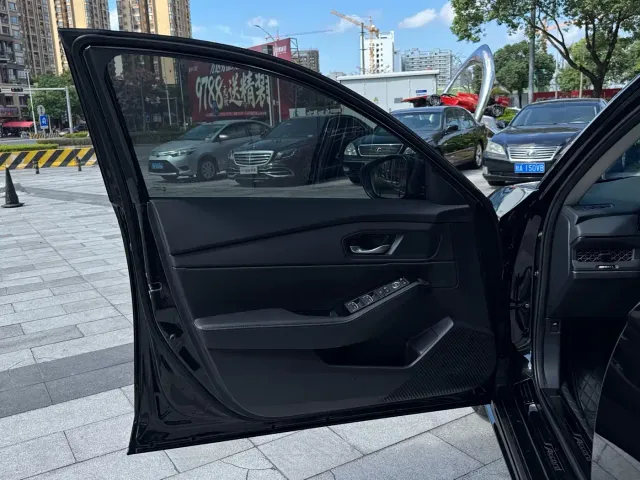 Honda Accord — Фото автомобиля 19