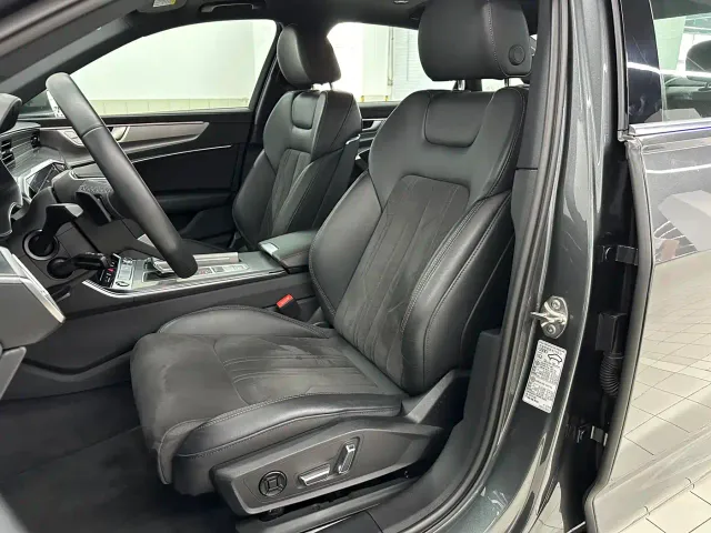 Audi A6L — Фото автомобиля 11