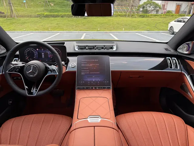 Mercedes-Benz S-Class — Фото автомобиля 6