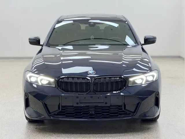 BMW 3 Series — Фото автомобиля 2