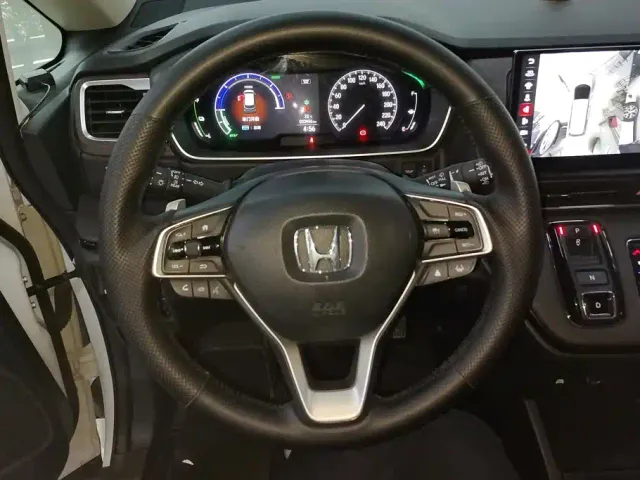 Honda Odyssey — Фото автомобиля 15