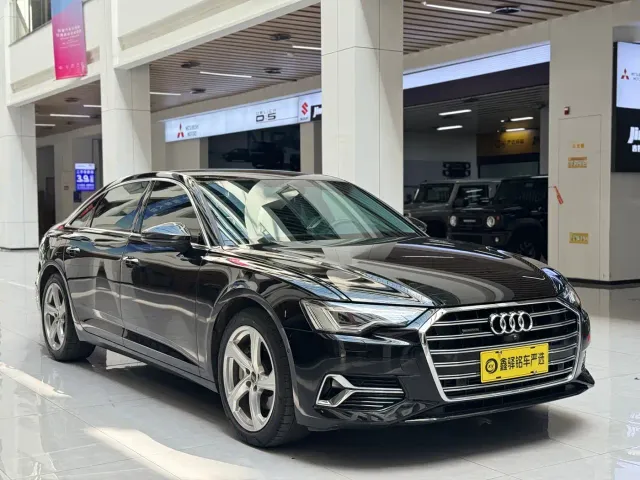 Audi A6L — Фото автомобиля 3