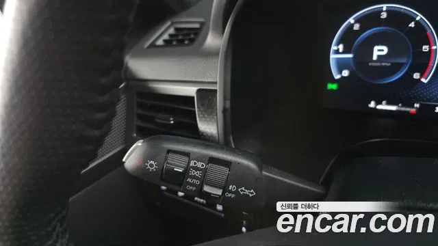 KG_Mobility_Ssangyong Rexton Новый Rexton Sport Khan Дизель 2.2 4WD — Фото автомобиля 25
