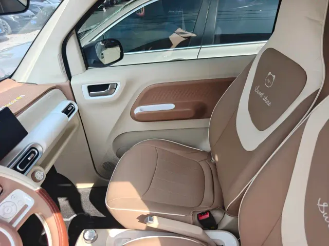 Wuling Hongguang Mini EV — Фото автомобиля 11