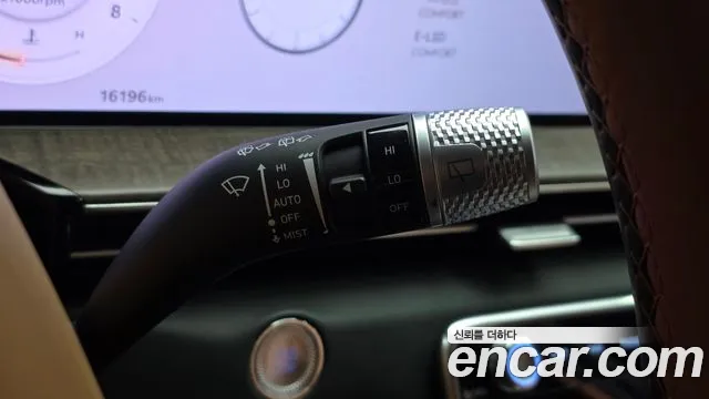 Genesis GV80 — Фото автомобиля 28