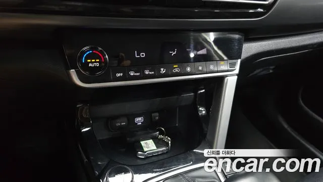 Kia Seltos — Фото автомобиля 19