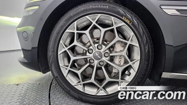 Genesis G80 RG3 — Фото автомобиля 5