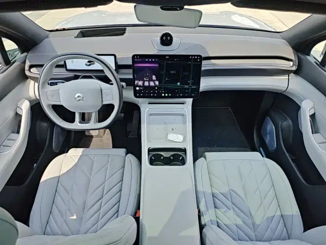 Nio ES6 — Фото автомобиля 9