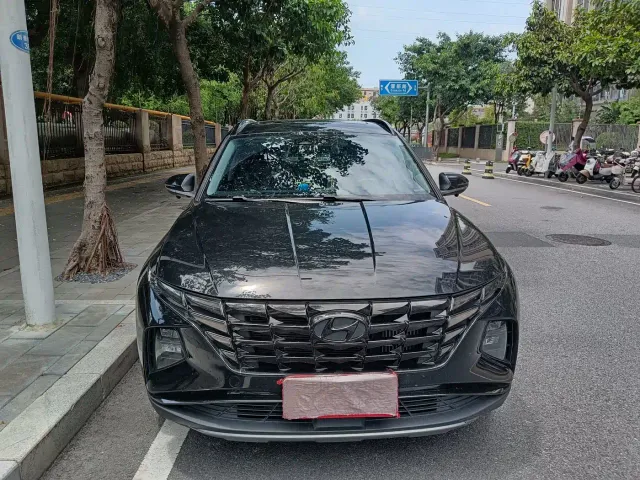 Hyundai Tucson — Фото автомобиля 2