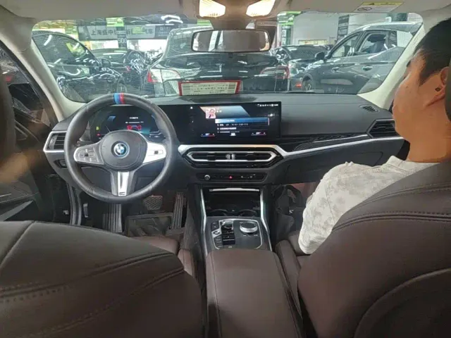 BMW i3 — Фото автомобиля 9