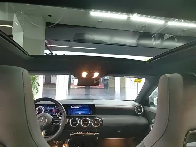 Mercedes-Benz CLA-Class — Фото автомобиля 17