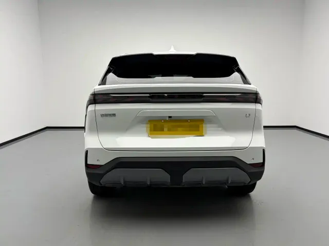 Geely Galaxy L7 — Фото автомобиля 5