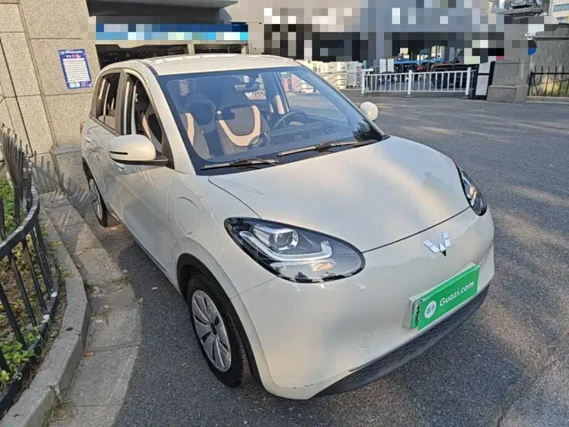 Wuling Bingo — Фото автомобиля 3