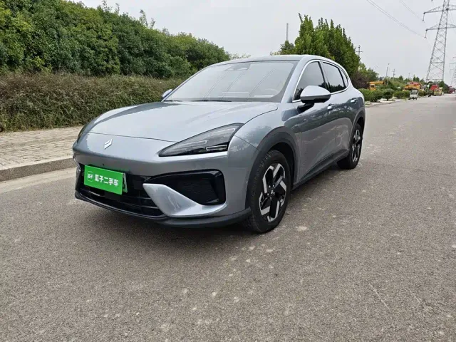 Фотография автомобиля — Baojun Yunhai